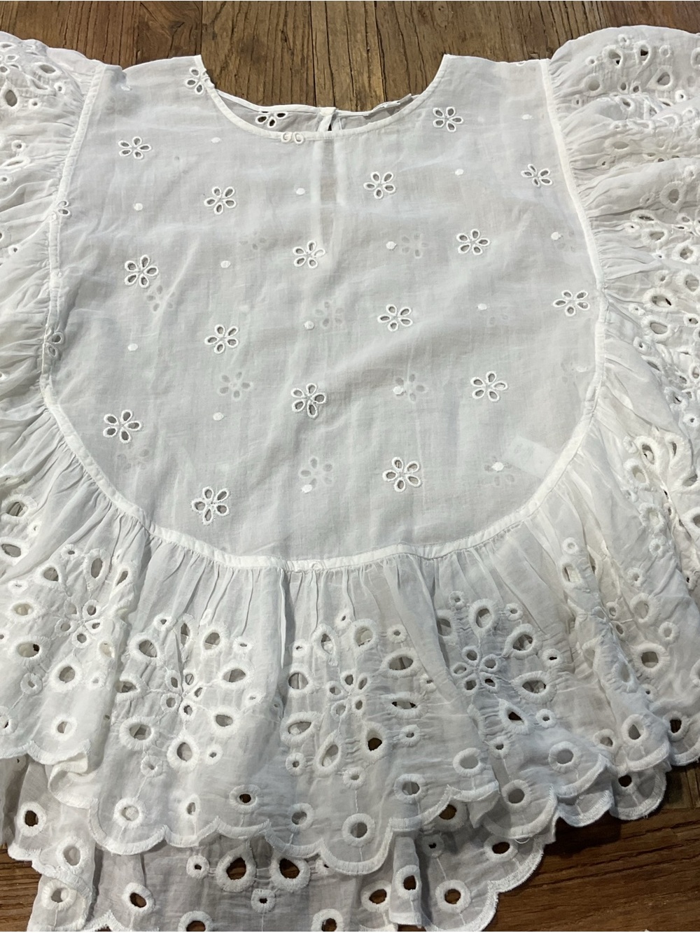 Women’s White Eyelet Ruffle Peplum Blouse - Picture 4 of 12